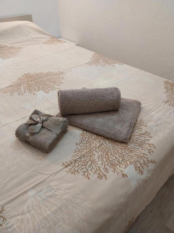 Casa Cozy - Comodo Appartamento In Asti Centro المظهر الخارجي الصورة